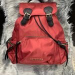 شنطة ظهر Burberry