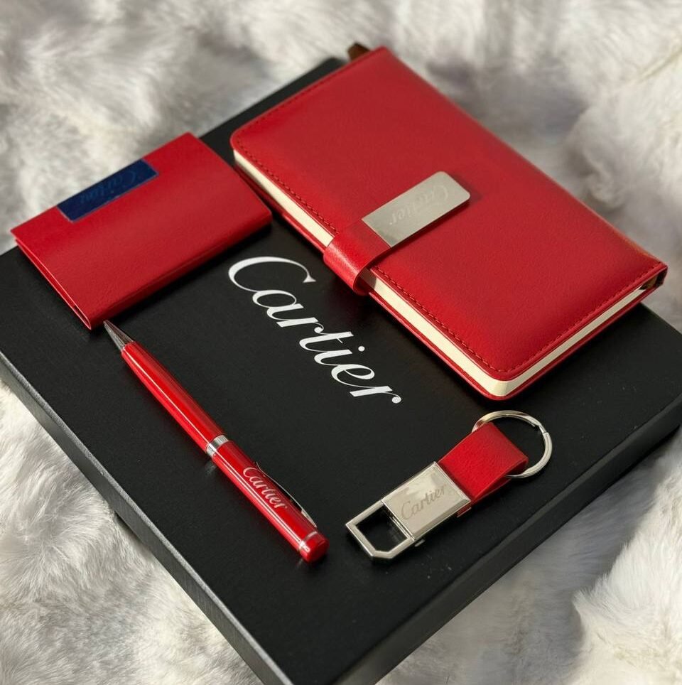 طقم Cartier